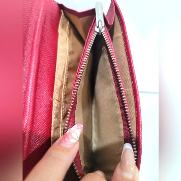 Burberry Long Wallet - Picture 5 of 5